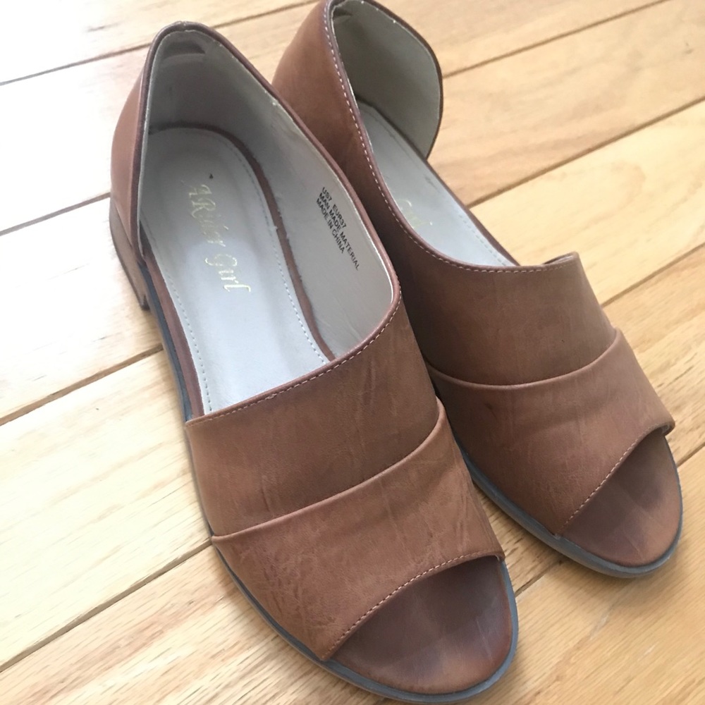 Rider Girl open toe and side flats